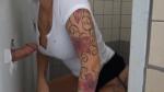 EGON KOWALSKI Glory Hole von jungen Teen in Toilette