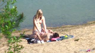 18 Jahre junges deutsches Pärchen hat Sex am See und wird einfach versteckt gefilmt Porno kostenlos XNXX Deutsch