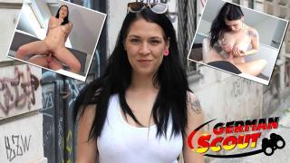 GERMAN SCOUT - 21 Jahre junge Studentin Sarah Simons bei Straßen Casting AO gefickt Porno kostenlos XNXX Deutsch