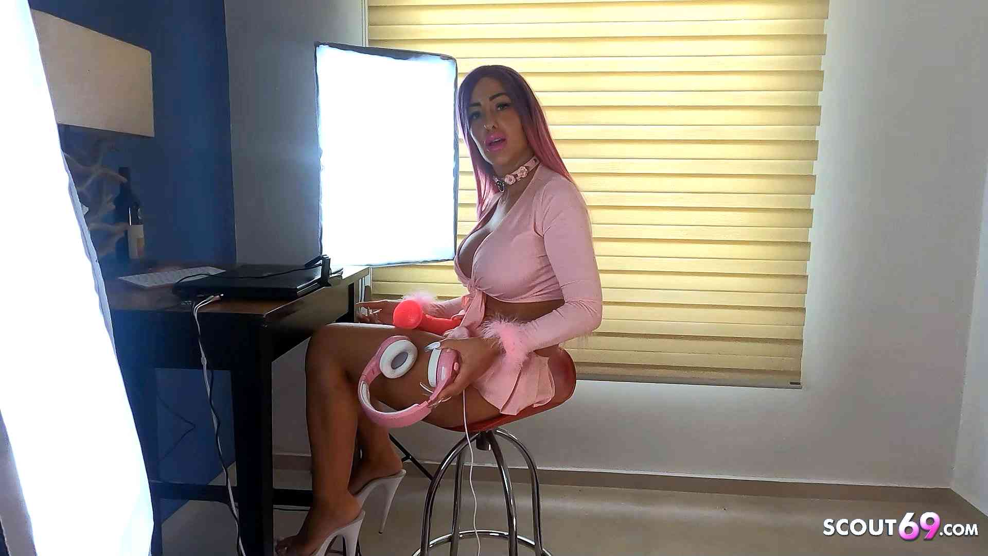 Echter POV Amateur Anal Sex mit deutscher Schlampe Cathy B