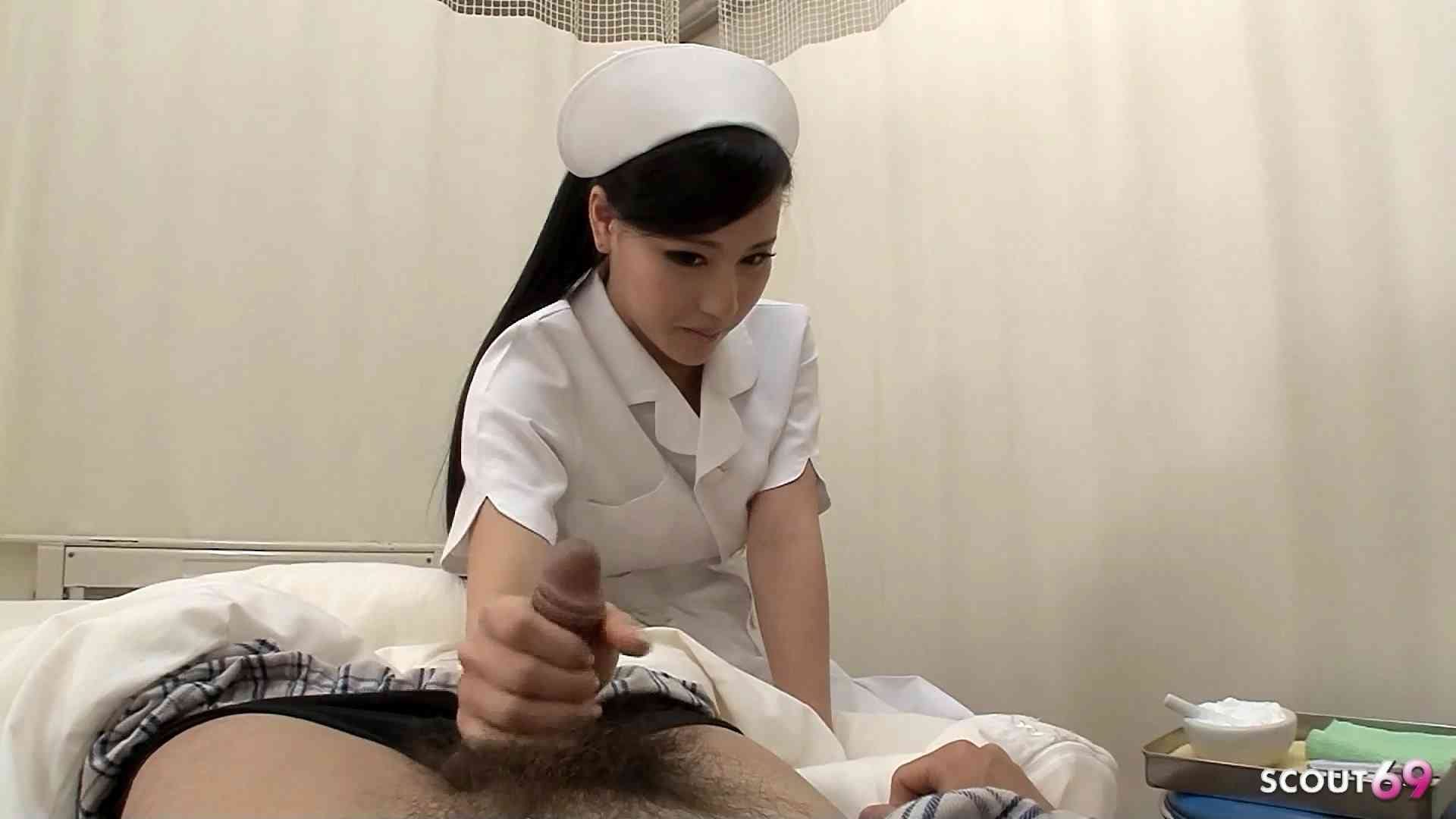Japanische Krankenschwester von Patienten gefickt und Muschi besamt